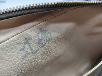 LOUIS VUITTON Monogram True Towel/Epi Pochette Homme Junk 2-Piece Pouch Set