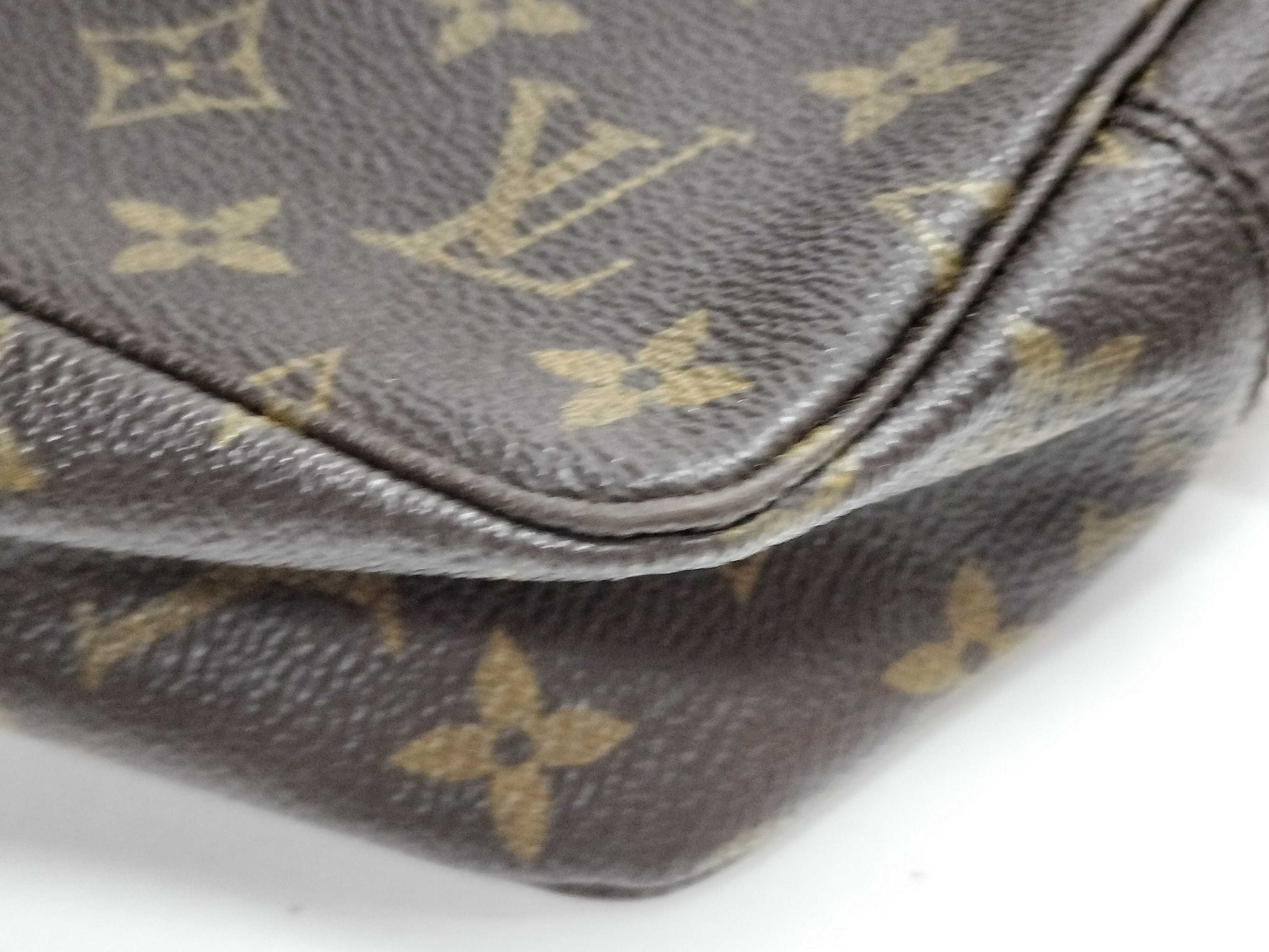 LOUIS VUITTON Monogram True Towel/Epi Pochette Homme Junk 2-Piece Pouch Set