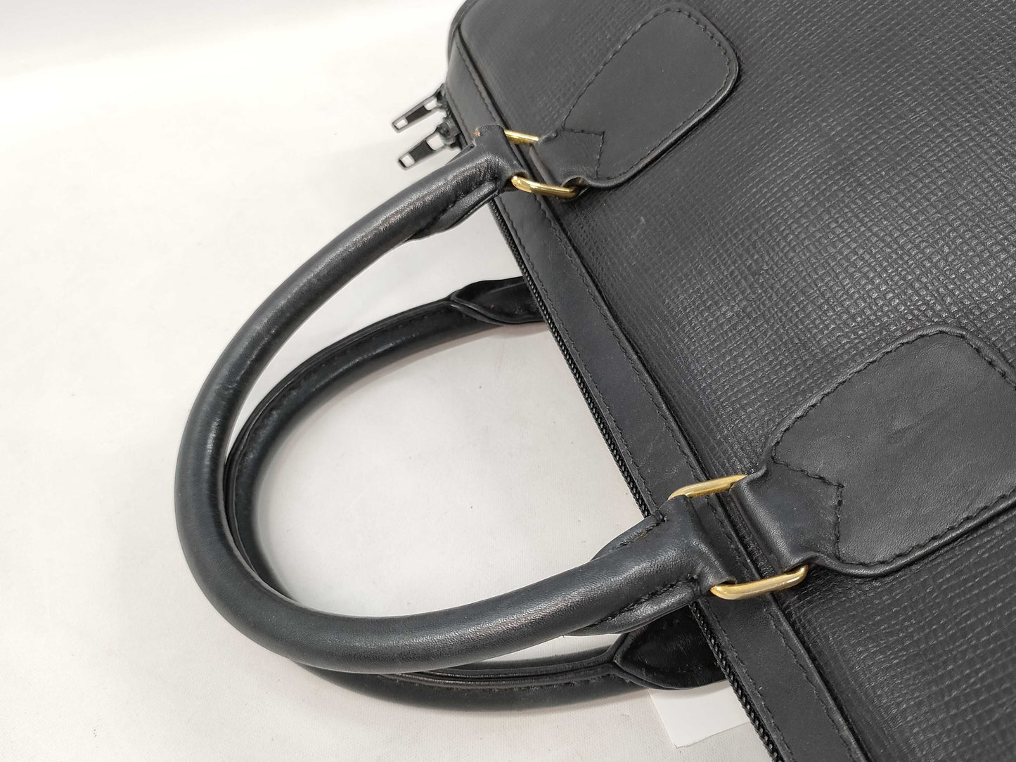 HUNTING WORLD Leather Handbag Black Handbag