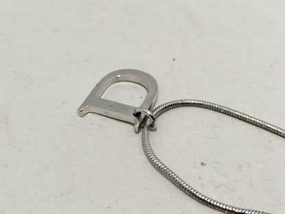 Dior D logo necklace