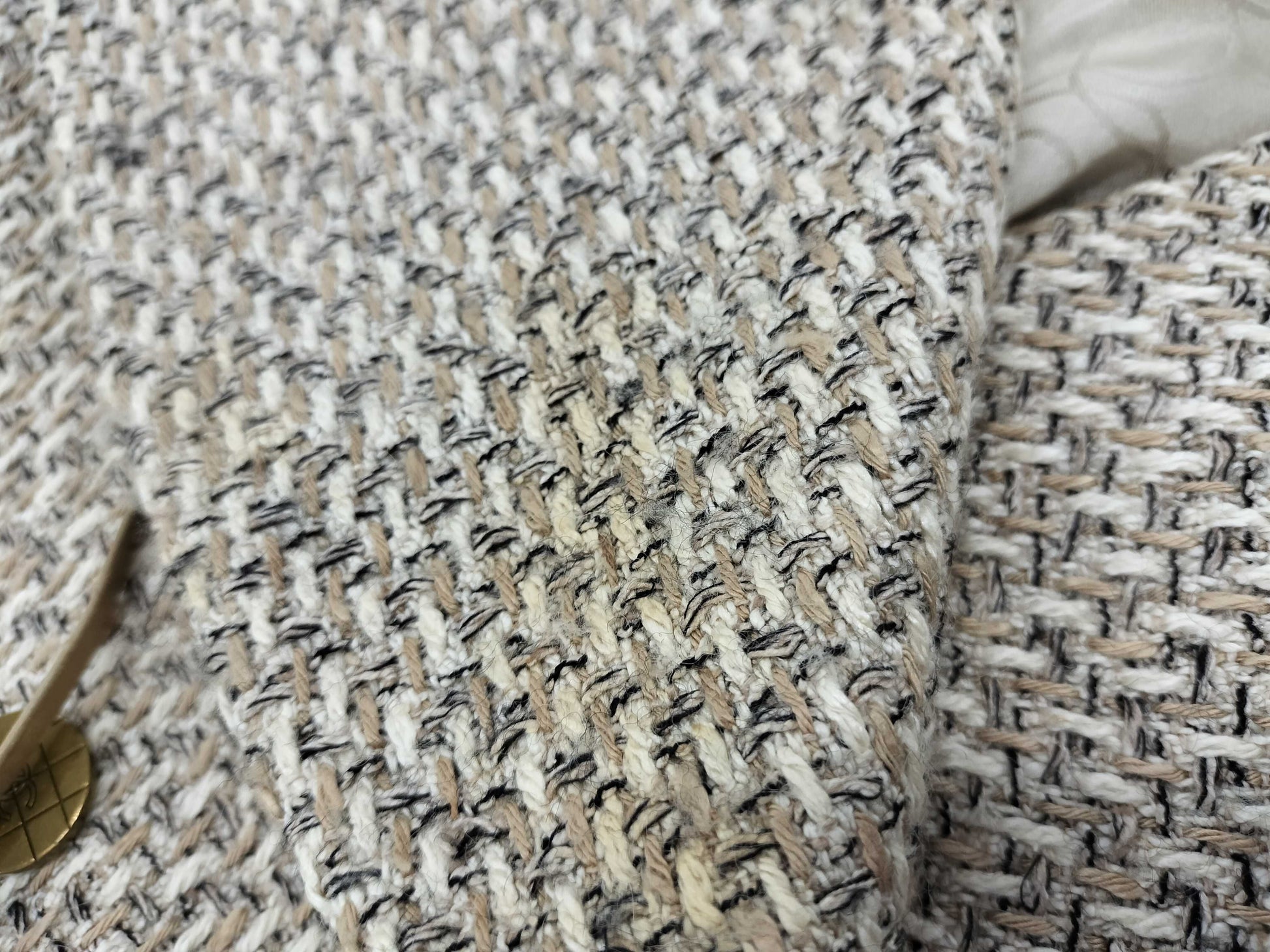 CHANEL 01P Coco Button Vest Vest
