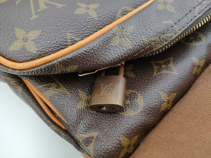 LOUIS VUITTON Monogram M41140 Sac Chasse Bag