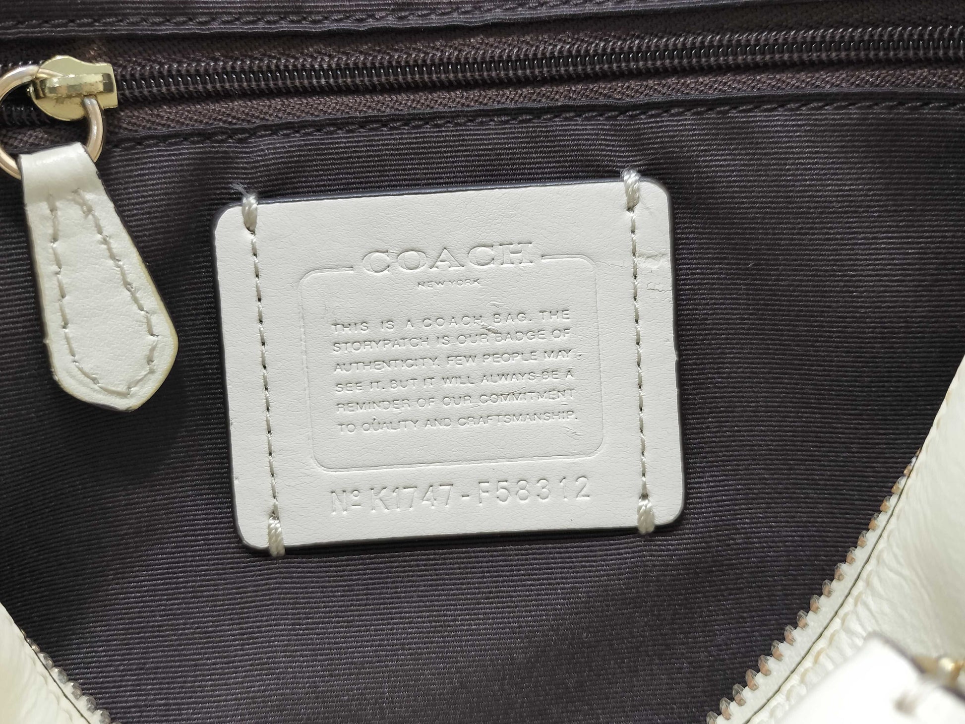 COACH Signature F58312 2-way handbag