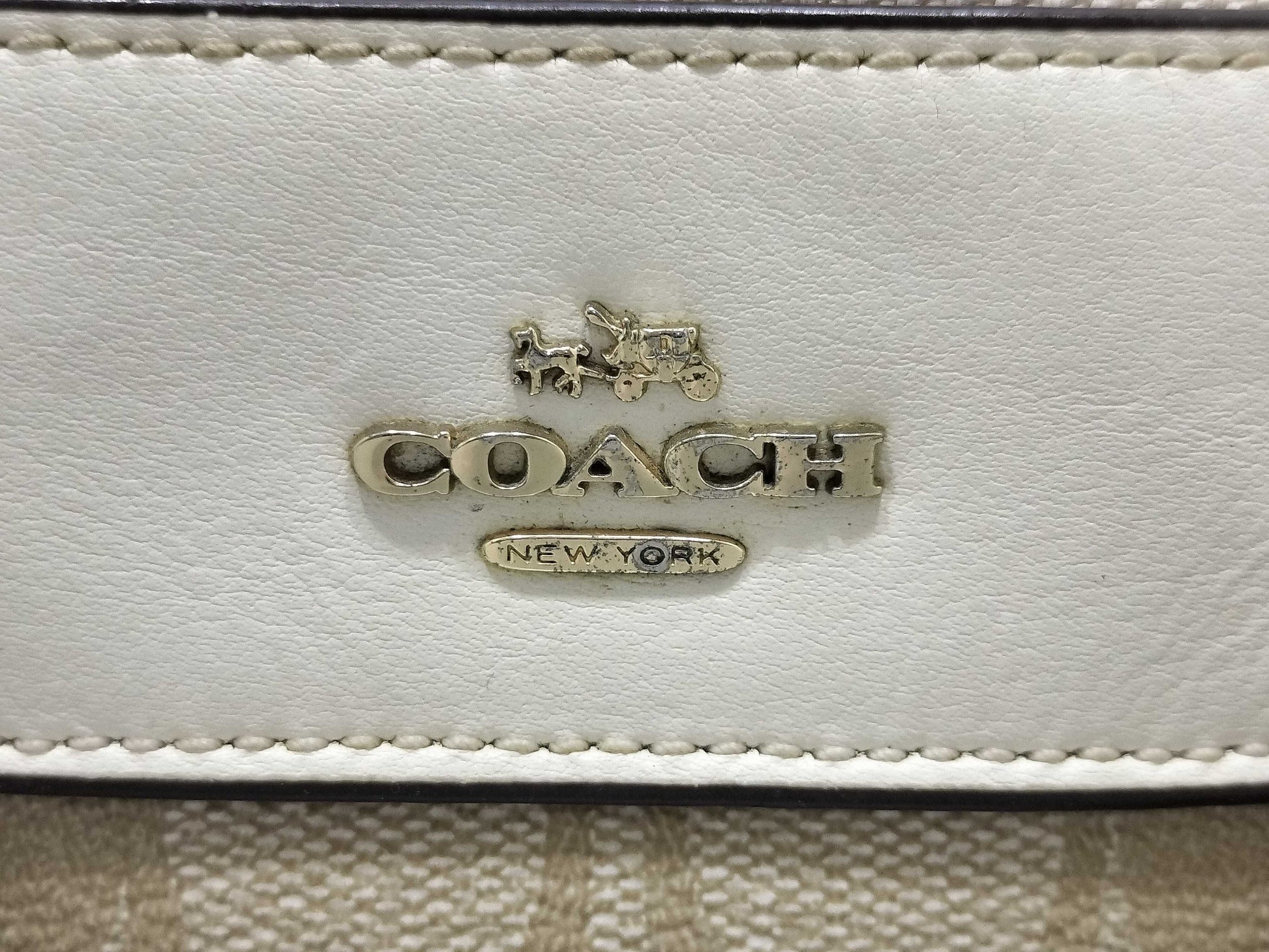 COACH Signature F58312 2-way handbag