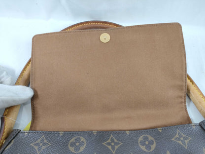 LOUIS VUITTON [Serial] MI0041 Monogram Looping Handbag