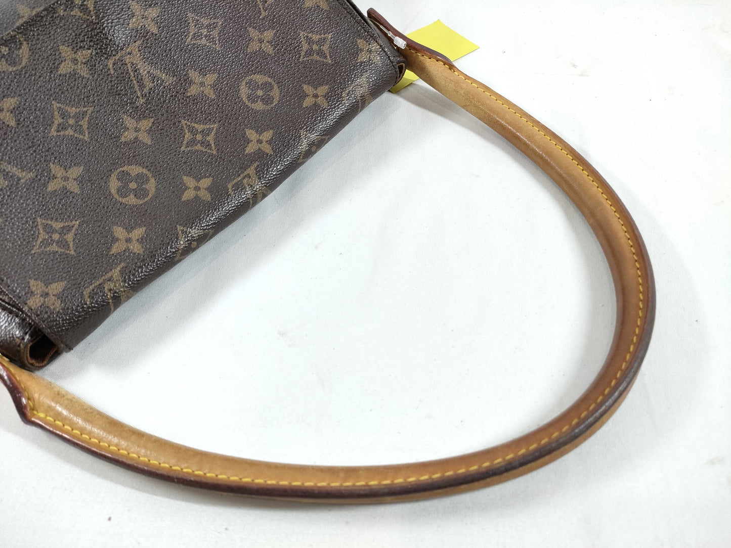 LOUIS VUITTON [Serial] MI0041 Monogram Looping Handbag