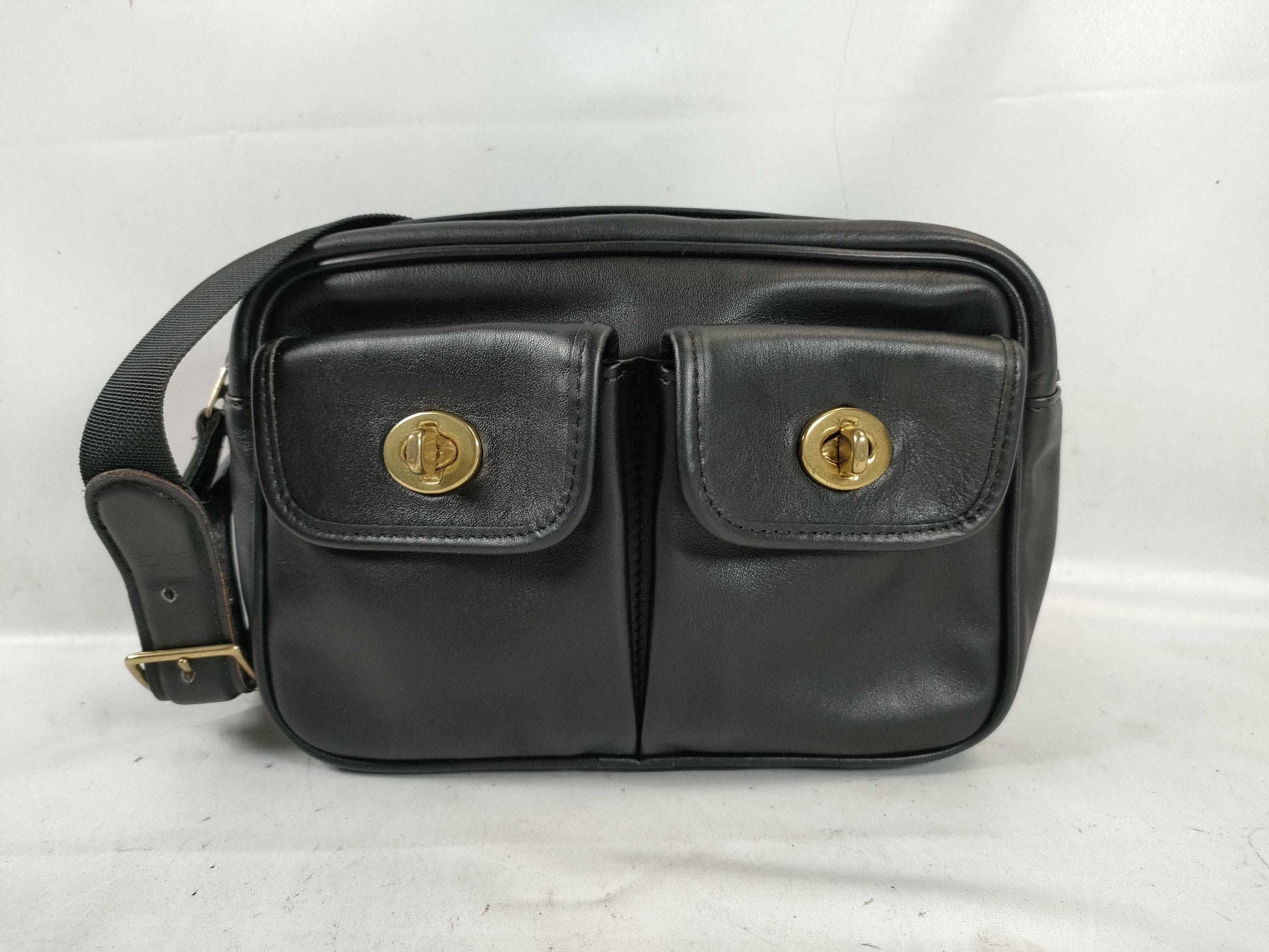 COACH Old Black Waist Bag