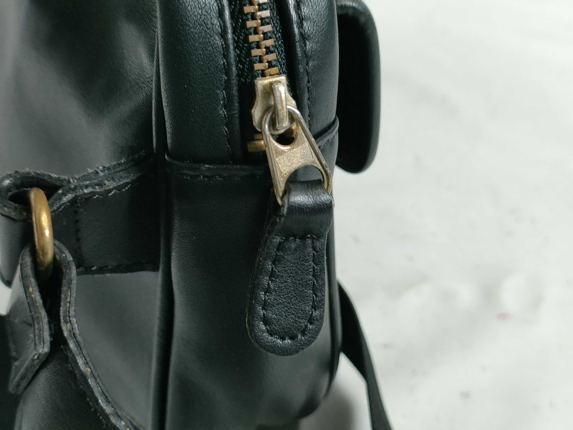 COACH Old Black Waist Bag