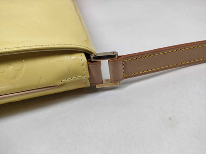 LOUIS VUITTON Vernis M91069 Thompson Street Shoulder Bag