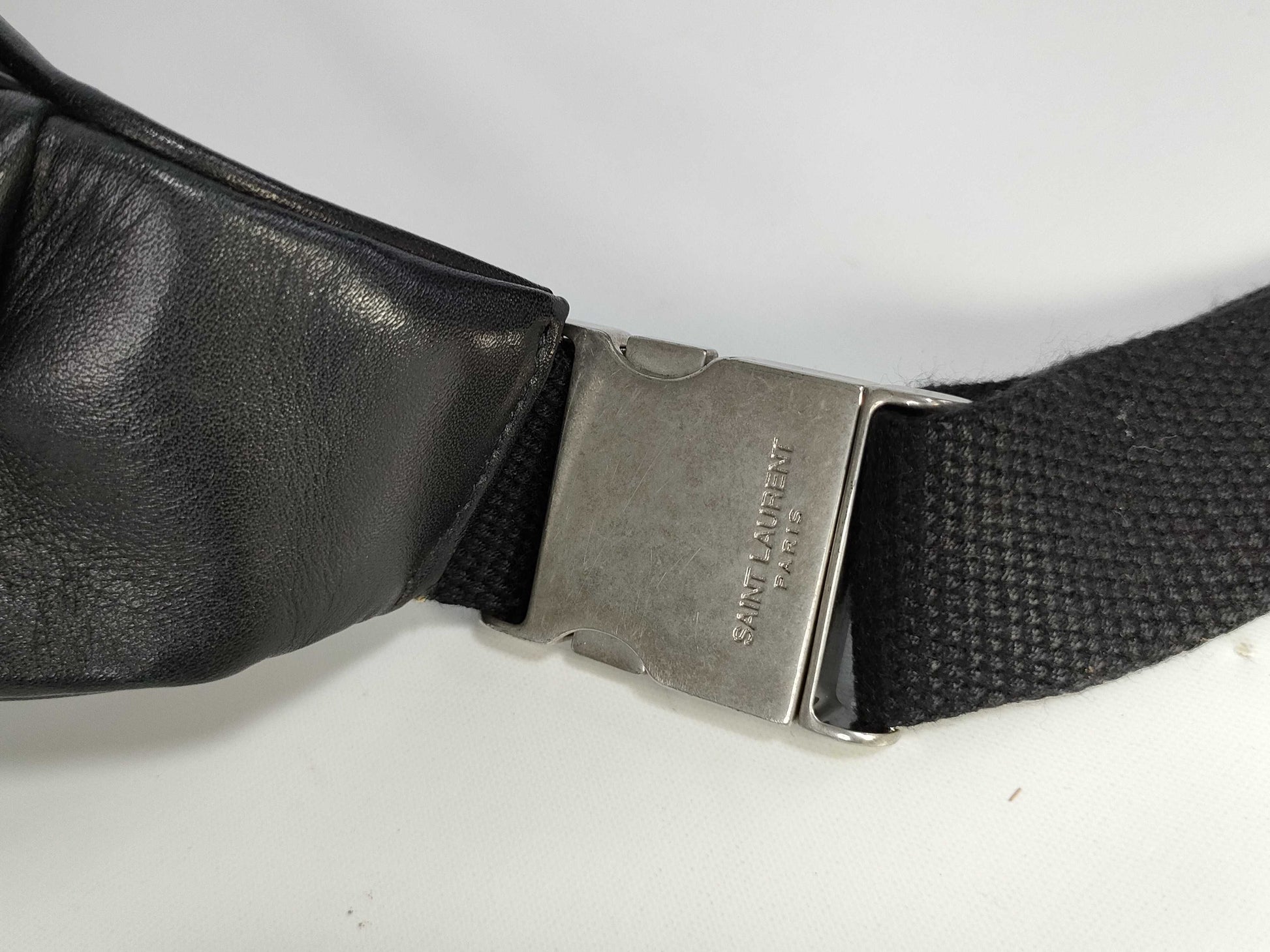 SAINT LAURENT Saint Laurent Paris Leather Body Bag Black Waist Bag