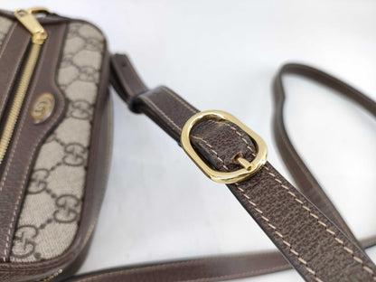 GUCCI GG Supreme Sherry Shoulder Bag