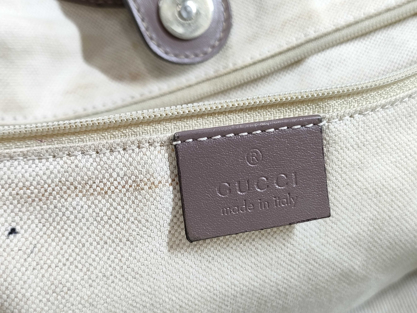 GUCCI GG Canvas Sukey 211944 001013 Handbag