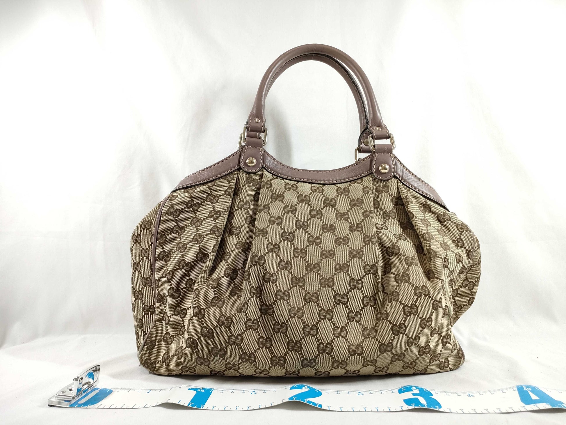 GUCCI GG Canvas Sukey 211944 001013 Handbag