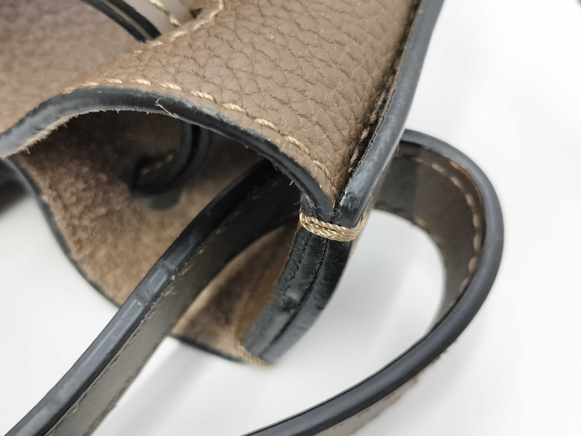 LOEWE Balloon Bag Leather Shoulder Bag