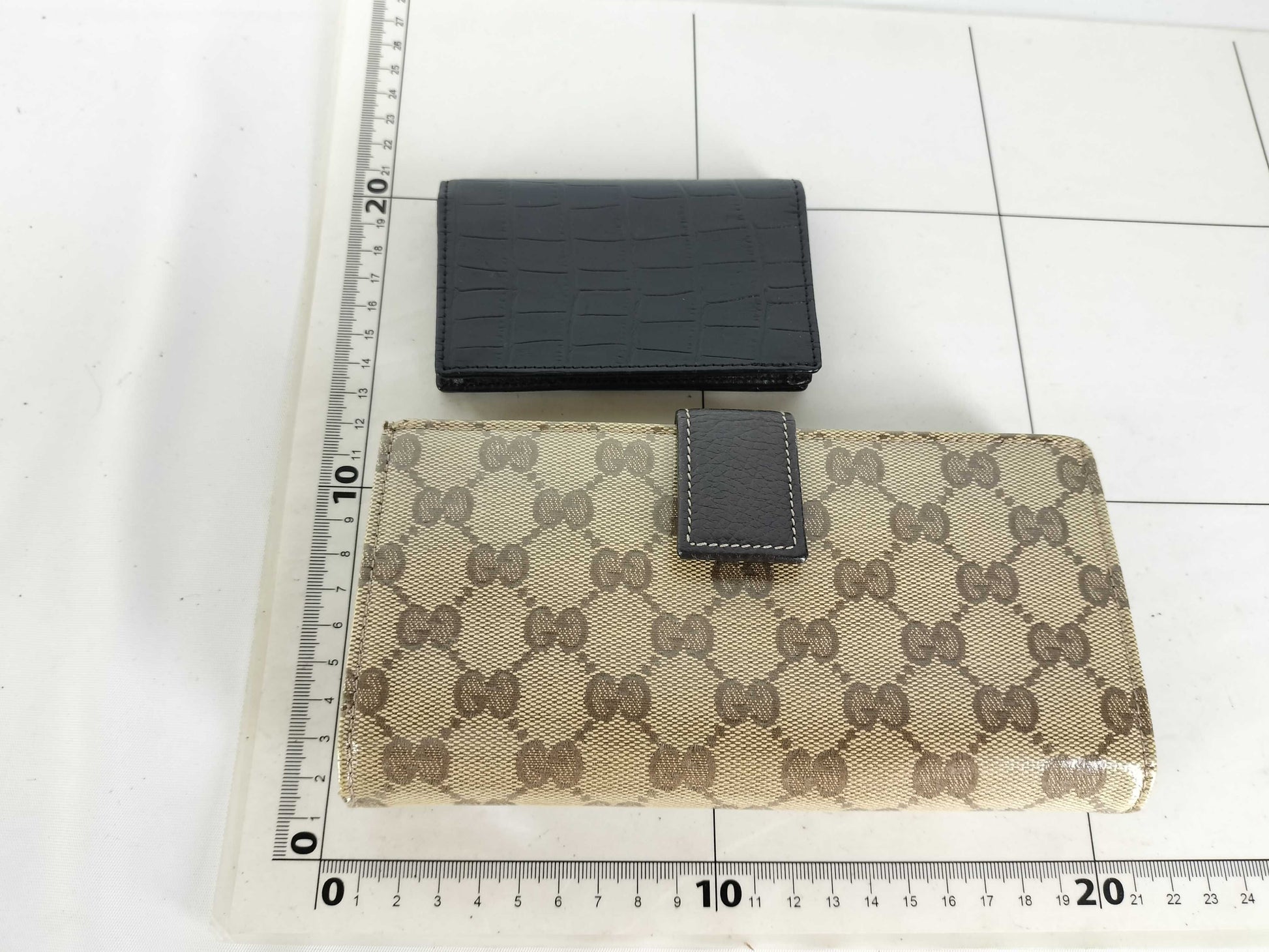 GUCCI GG Canvas 231835 / Givenchy etc. Accessories *2 Wallets