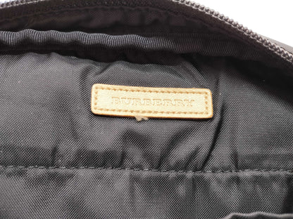 Two mini handbags from COACH, Michael Kors, Burberry, etc. One handbag, two-way bag, and a tote bag