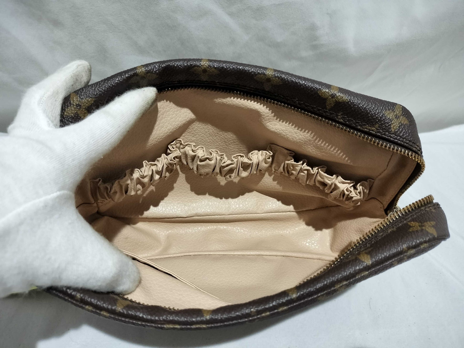LOUIS VUITTON RFID Unverifiable Serial Unverifiable Monogram True Touquet Wallet 23 Pouch