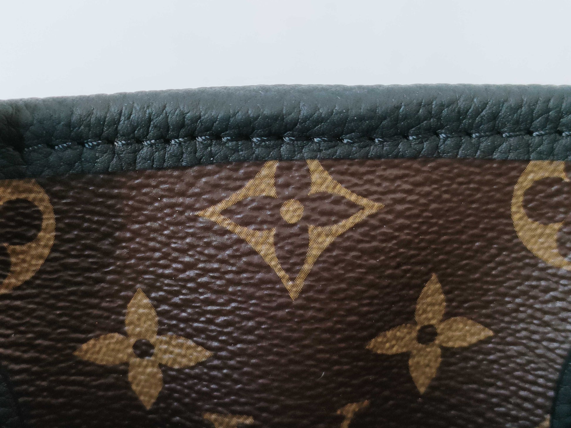 LOUIS VUITTON RFID Verified, Serial Number Unverified, Damier M12099 Neverfull Inside-Out BB Handbag