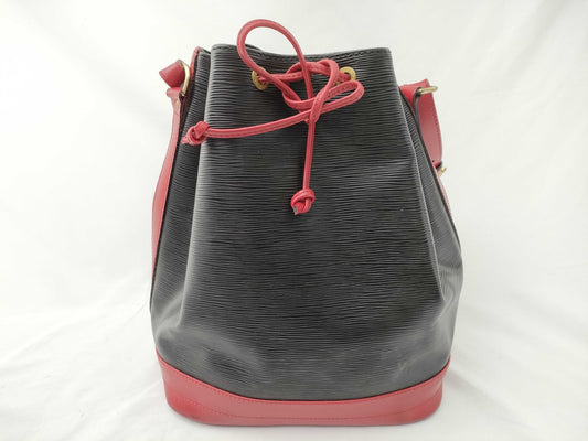 LOUIS VUITTON Epi Noe Two-Tone Shoulder Bag