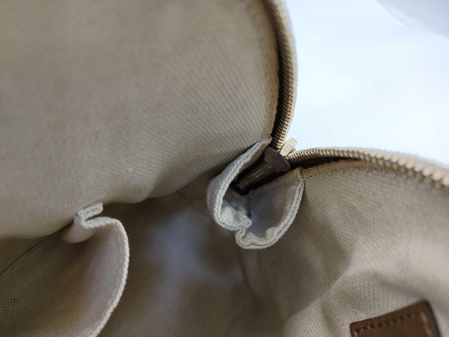 GUCCI GG Supreme GG 309617 Handbag