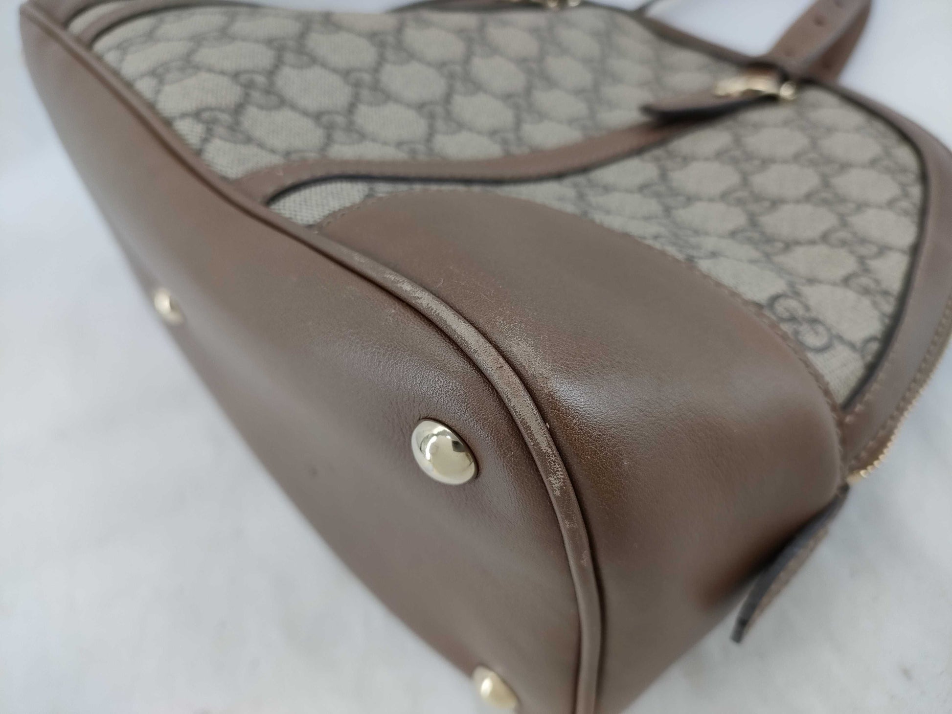 GUCCI GG Supreme GG 309617 Handbag