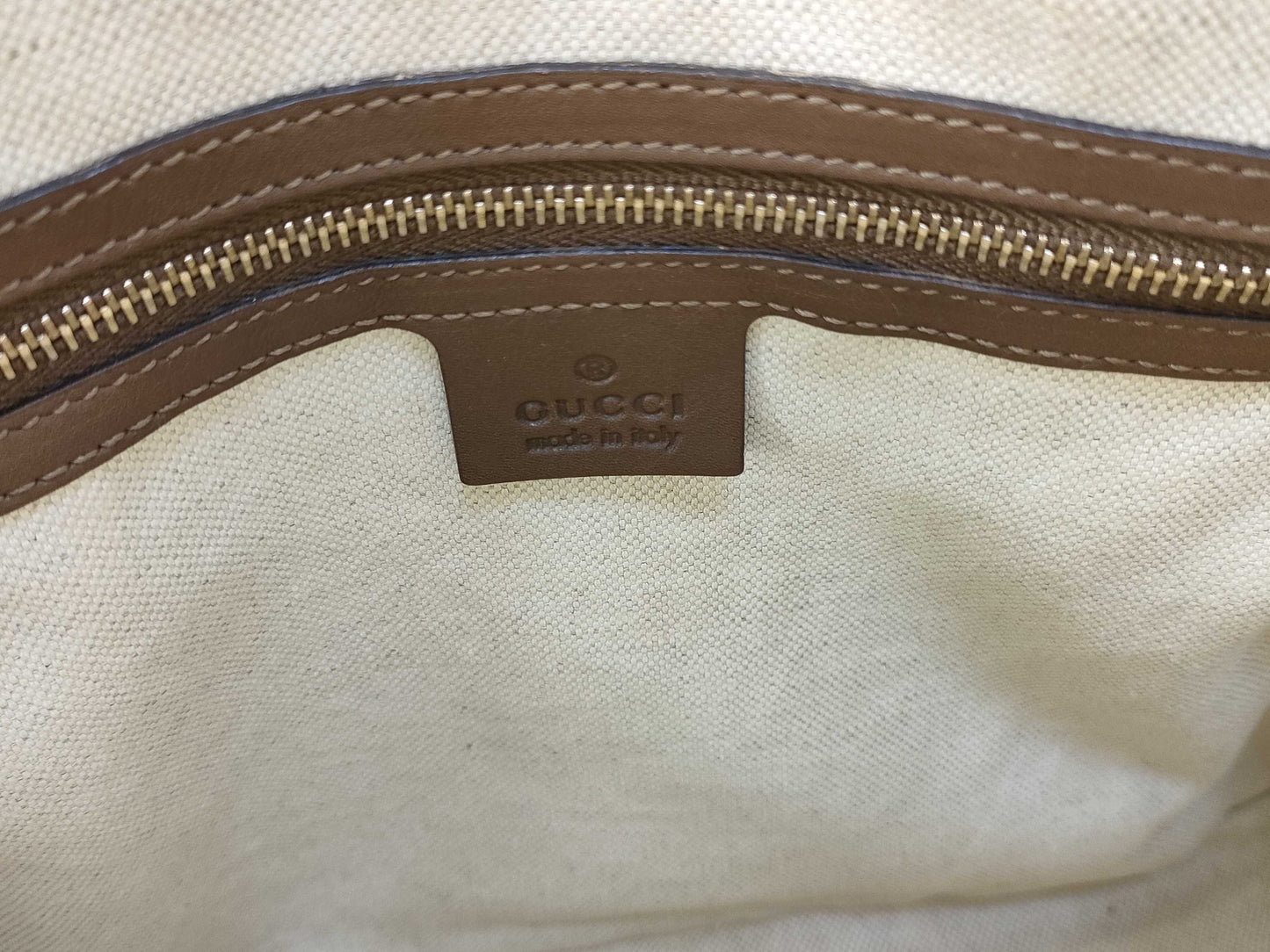 GUCCI GG Supreme GG 309617 Handbag