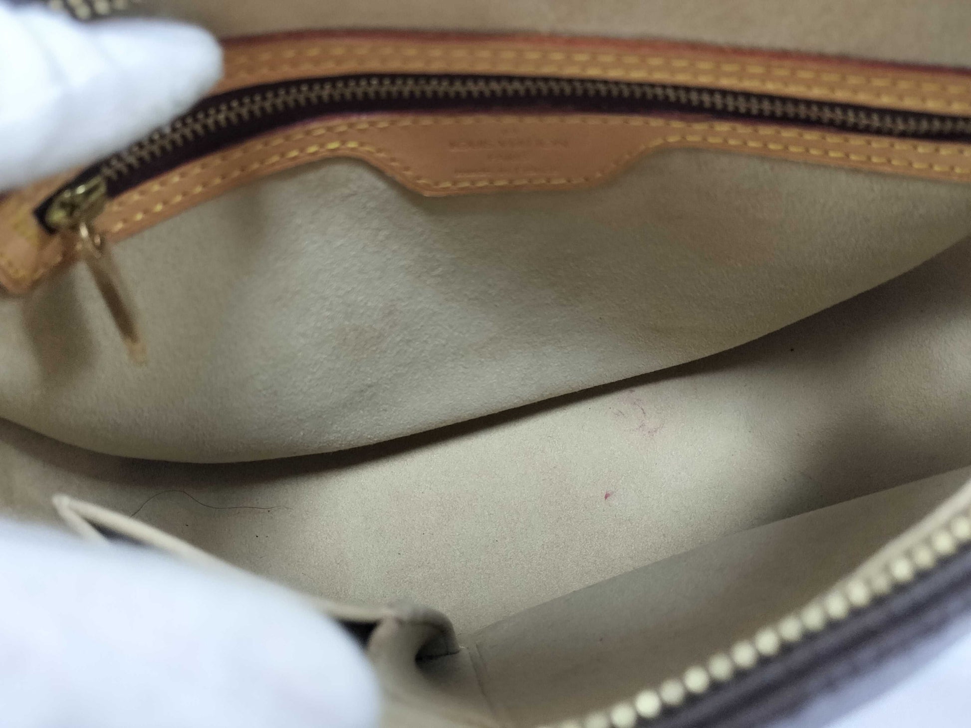 LOUIS VUITTON FL0094 Monogram M51146 Looping MM Handbag
