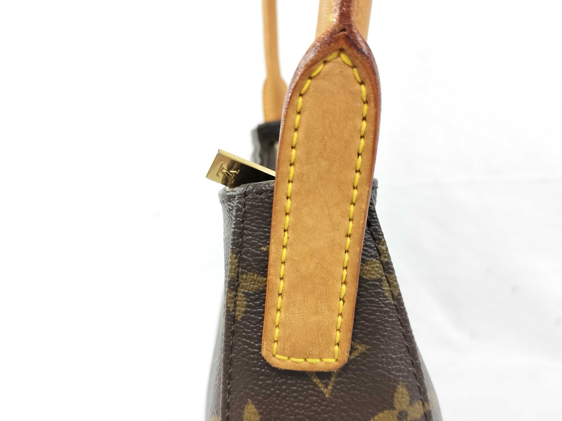 LOUIS VUITTON FL0094 Monogram M51146 Looping MM Handbag