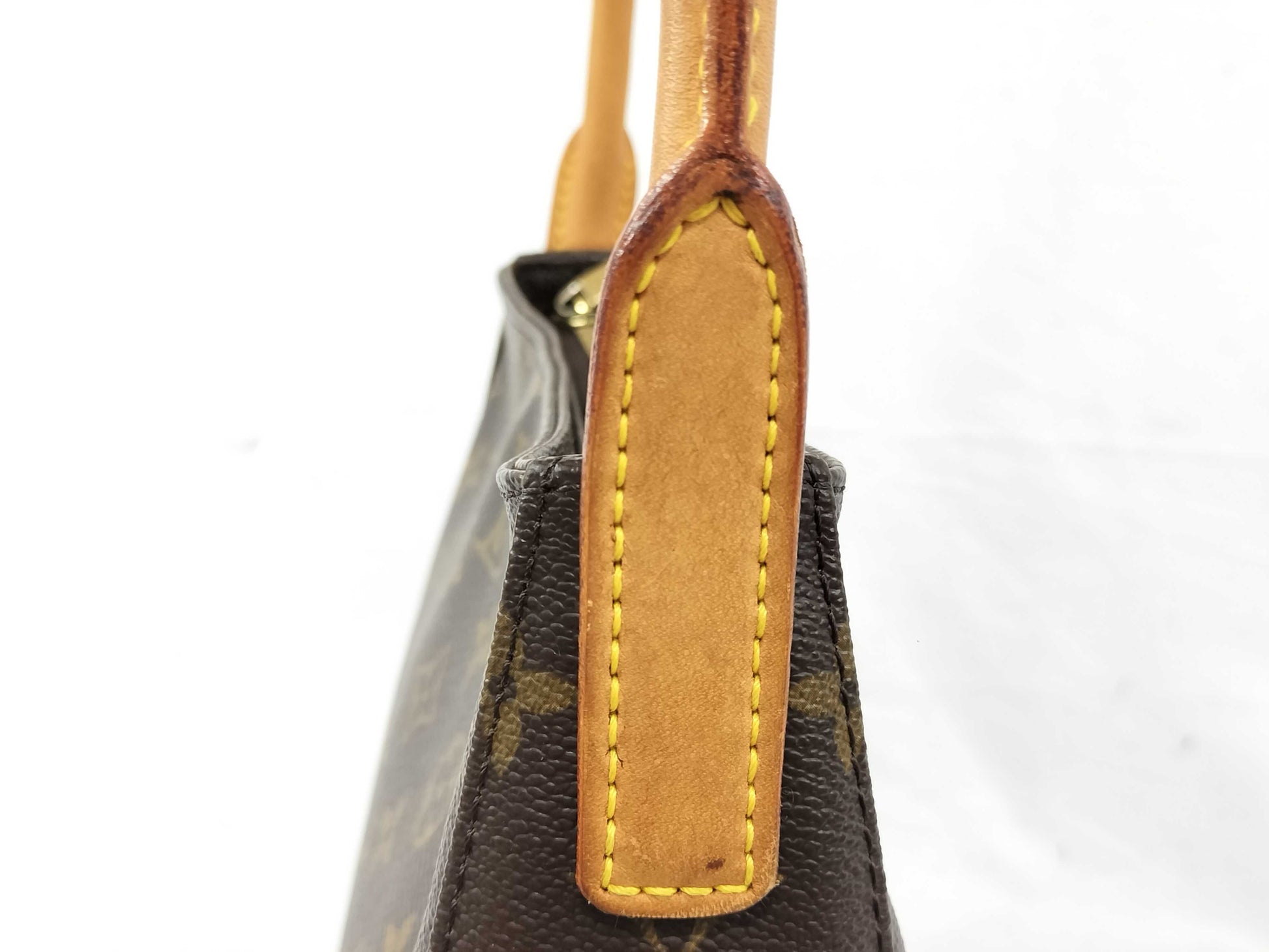 LOUIS VUITTON FL0094 Monogram M51146 Looping MM Handbag