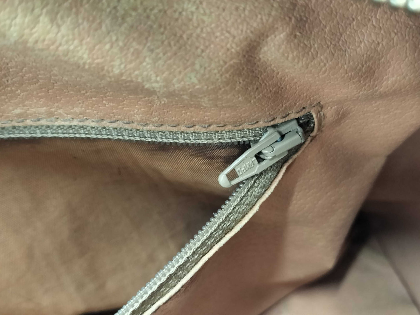 CELINE Handbag