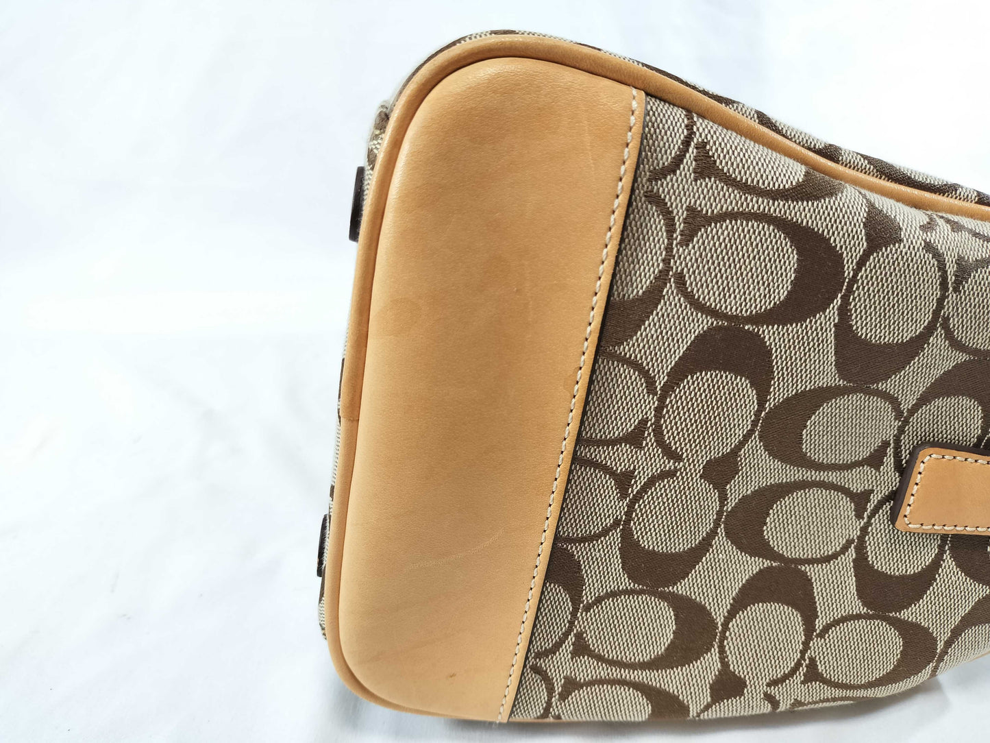 COACH Signature Handbag 