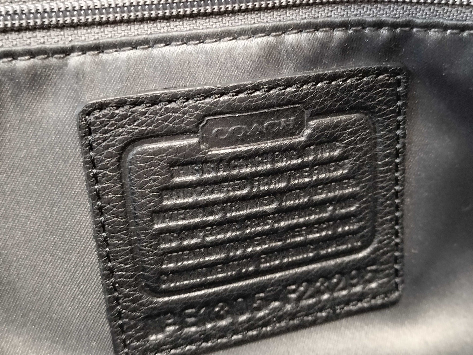 COACH Signature Handbag 