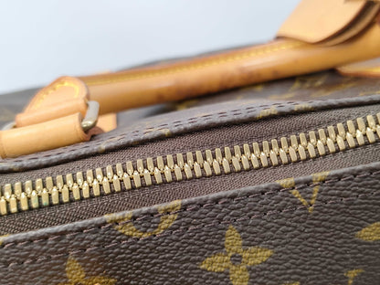 LOUIS VUITTON Monogram Keepall 55 Boston Bag