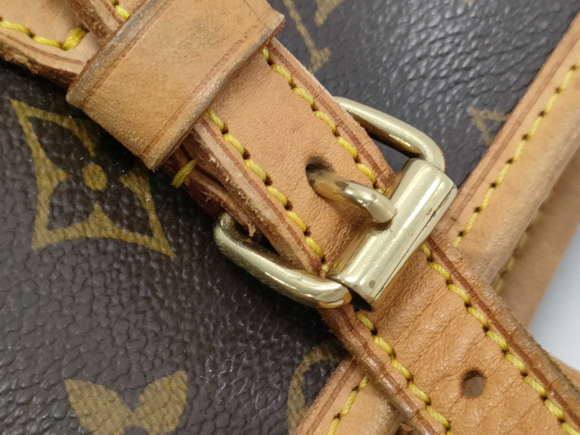 LOUIS VUITTON Monogram M42238 Bucket PM Tote Bag