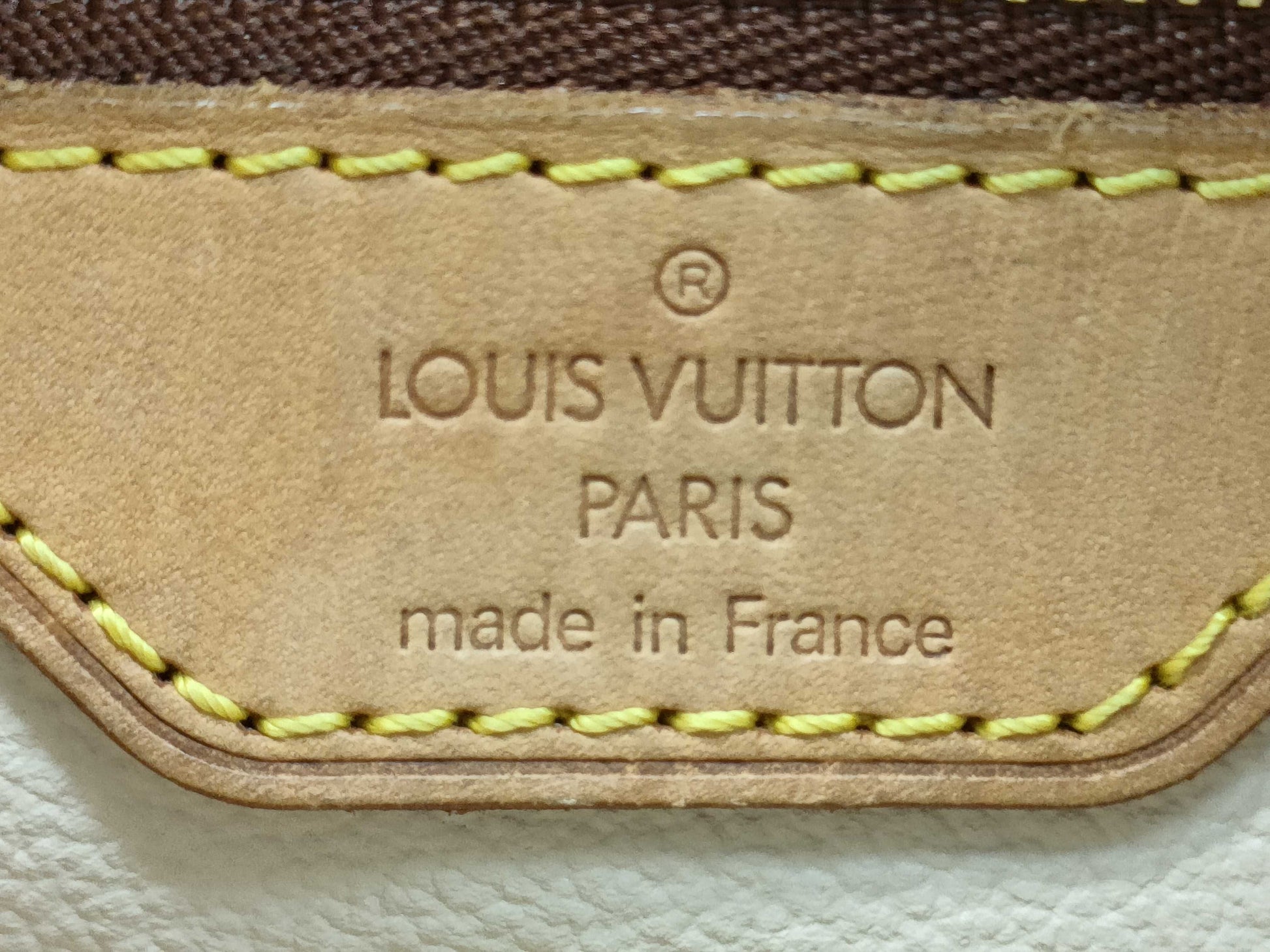 LOUIS VUITTON Monogram M42238 Bucket PM Tote Bag