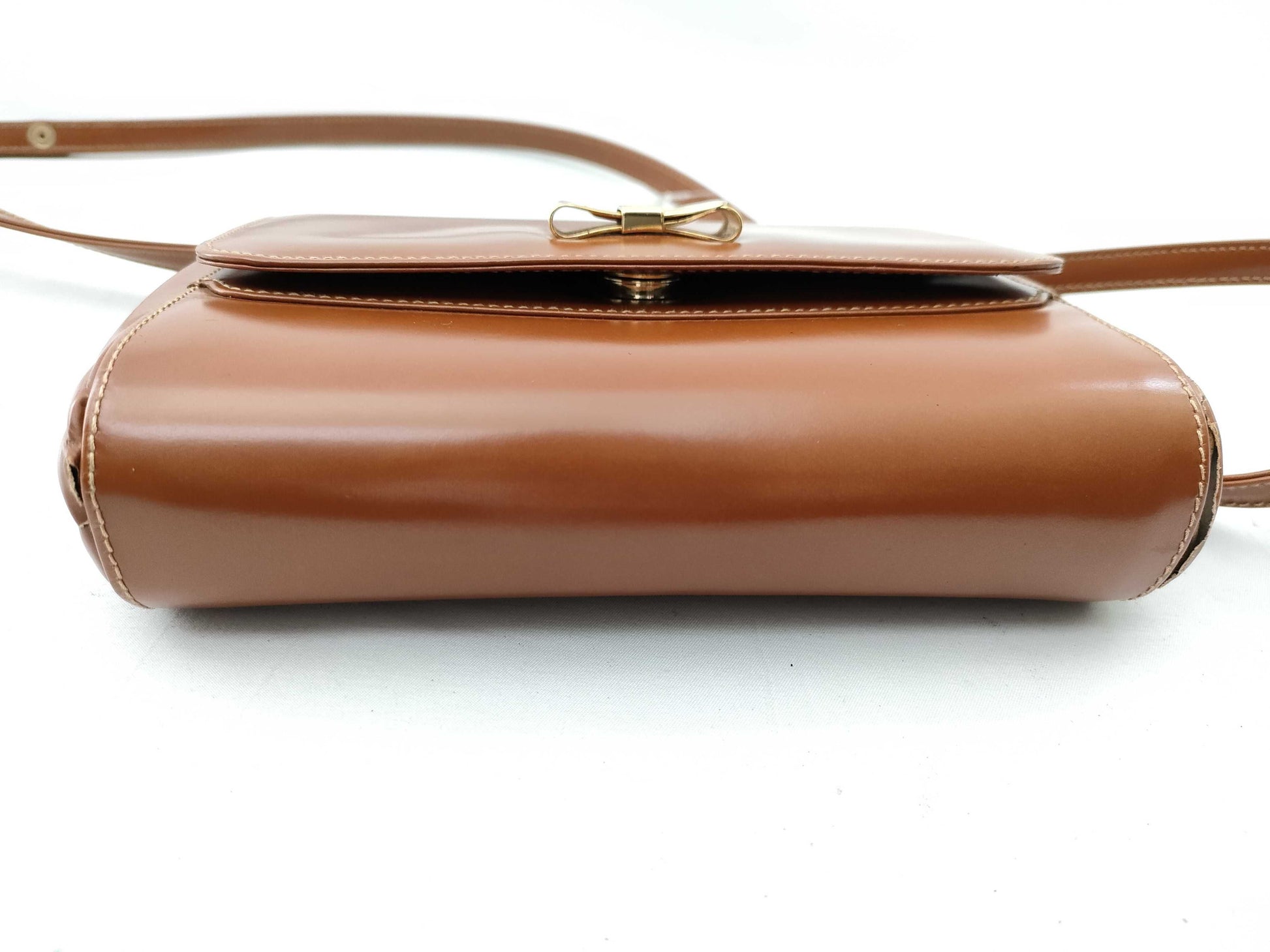 GUCCI Old @ Shoulder Bag with Ribbon Hardware