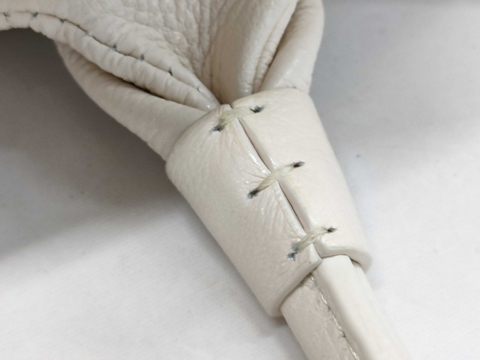 Kate Spade Leather White Handbag