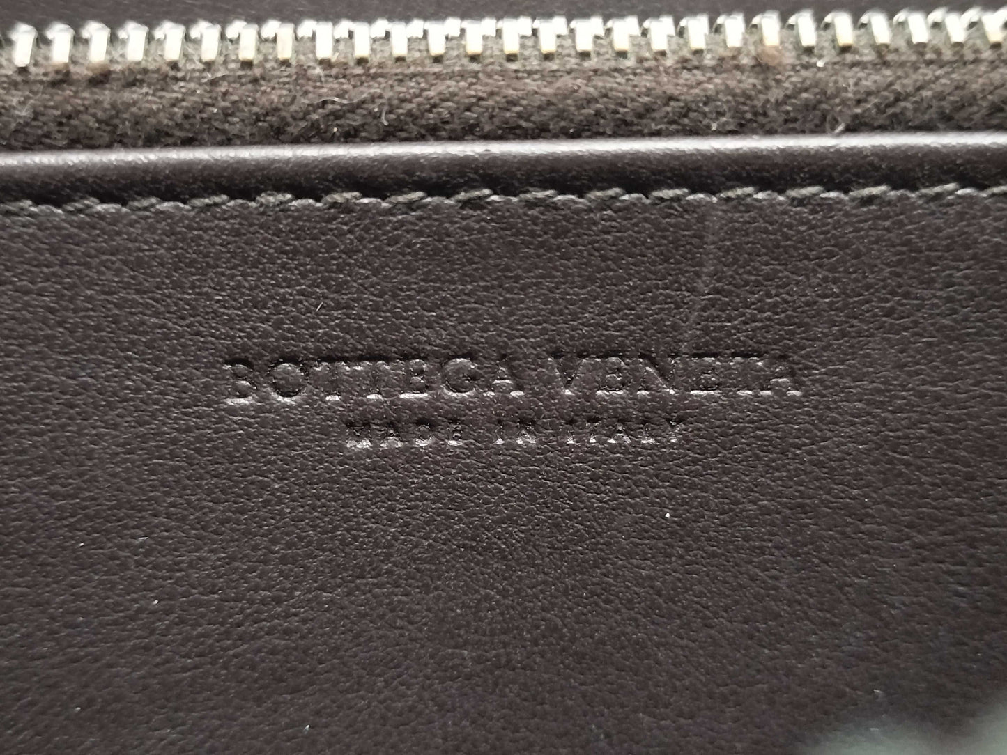 BOTTEGA VENETA Intrecciato Round Zip Long Wallet, Black