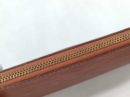 LOUIS VUITTON Epi Pouch Handbag