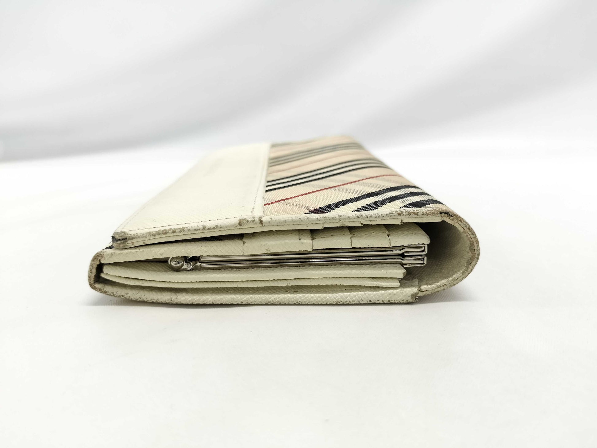 Burberry wallet wallet