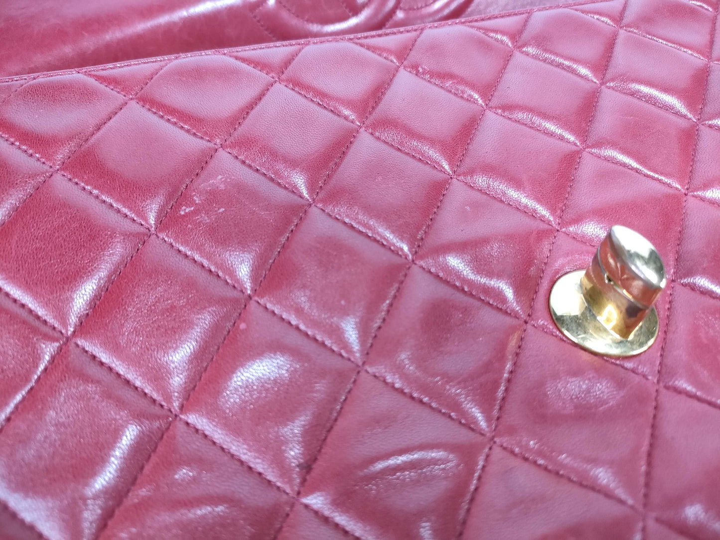 CHANEL Matelasse 33 Lambskin Shoulder Bag with Chain, Red, with Seal Card, No. 2