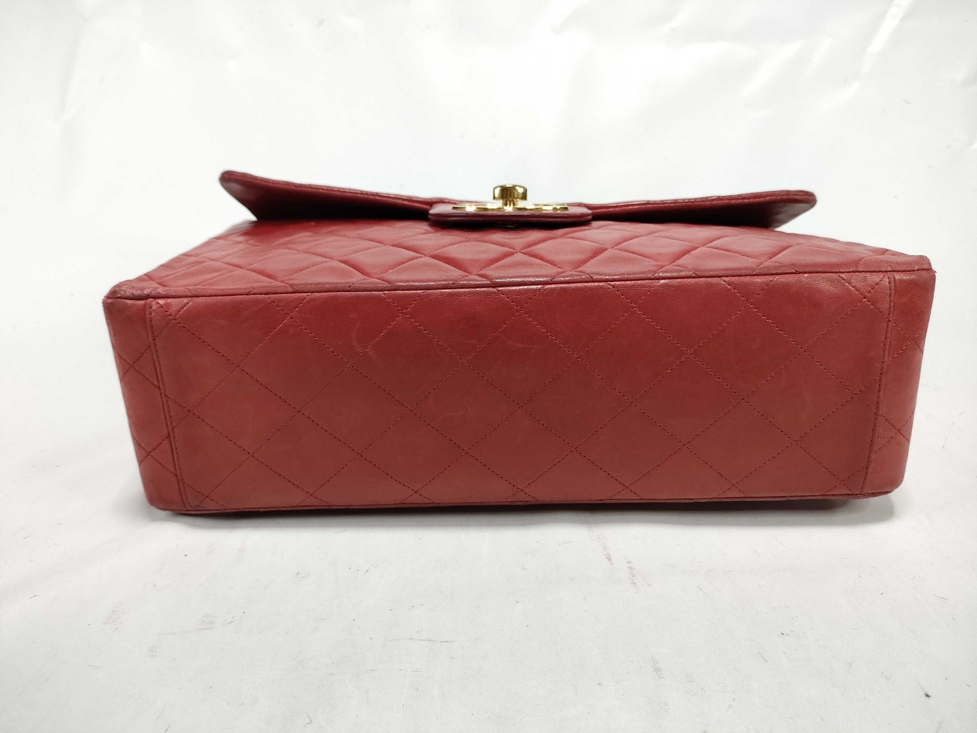 CHANEL Matelasse 33 Lambskin Shoulder Bag with Chain, Red, with Seal Card, No. 2