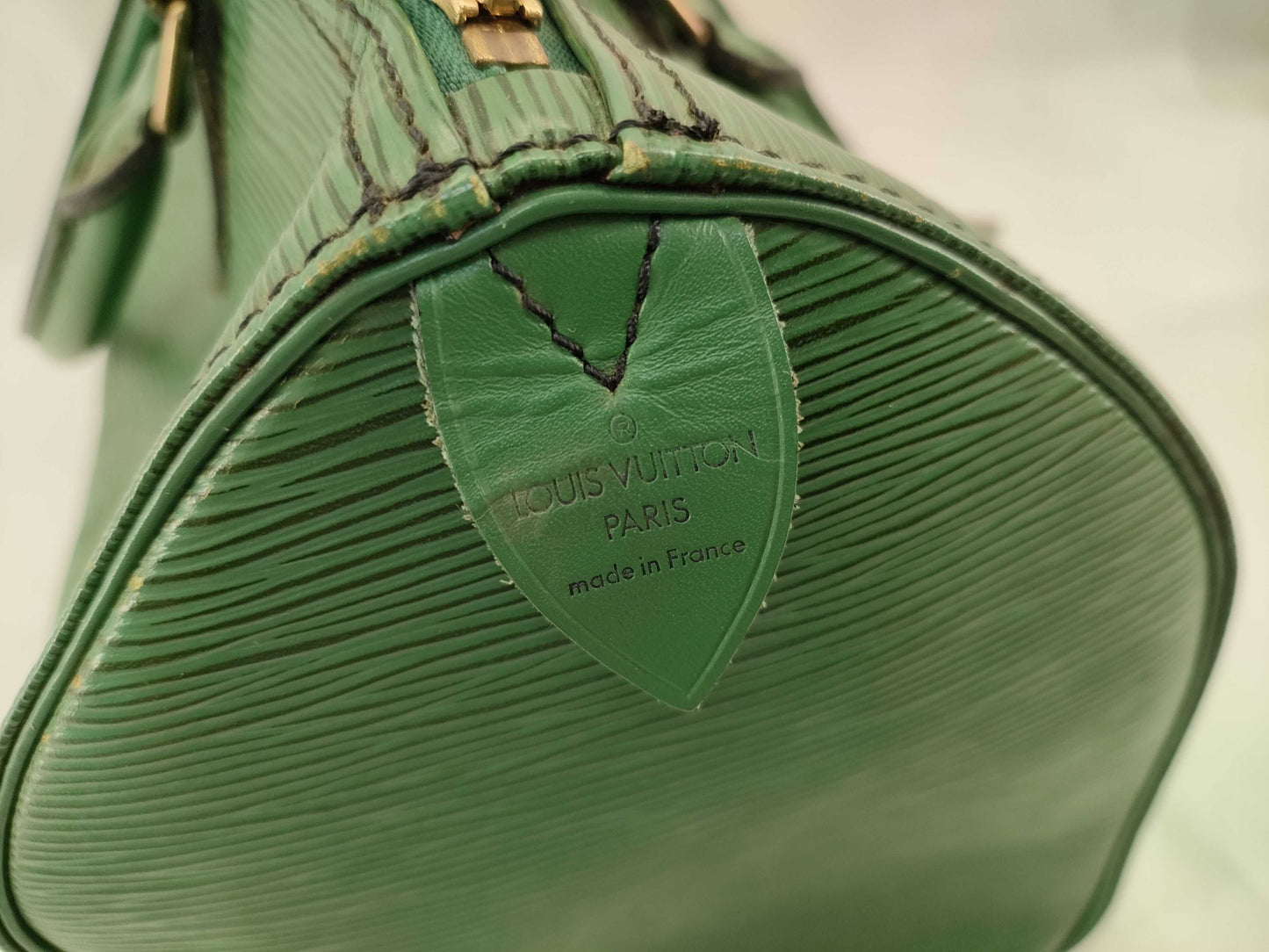 LOUIS VUITTON Epi Speedy 30 Boston Bag