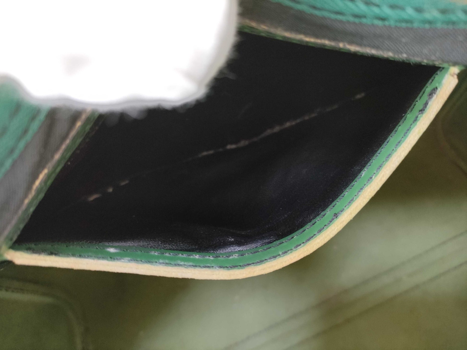 LOUIS VUITTON Epi Speedy 30 Boston Bag