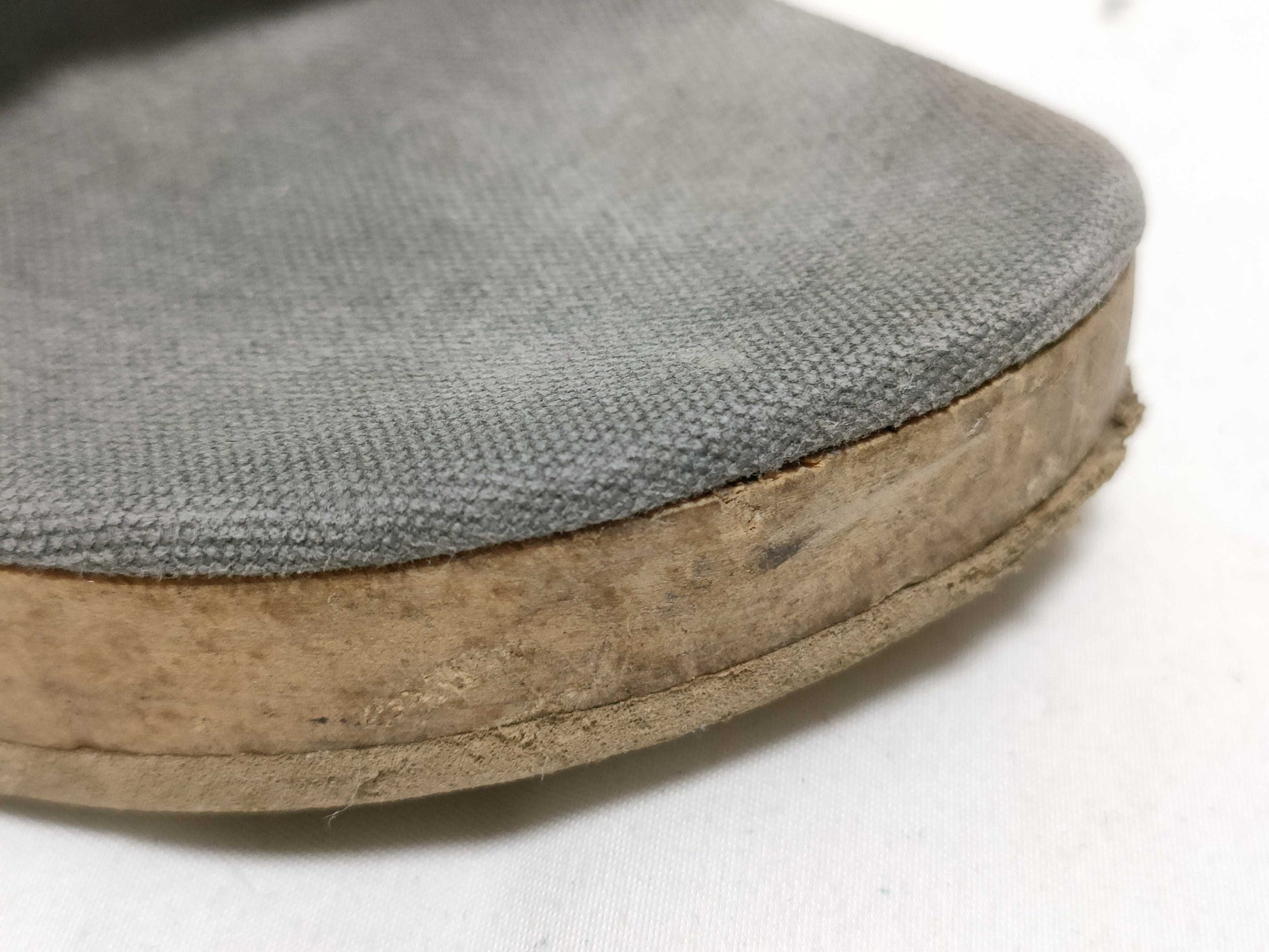 HERMES Foule Toe Slippers