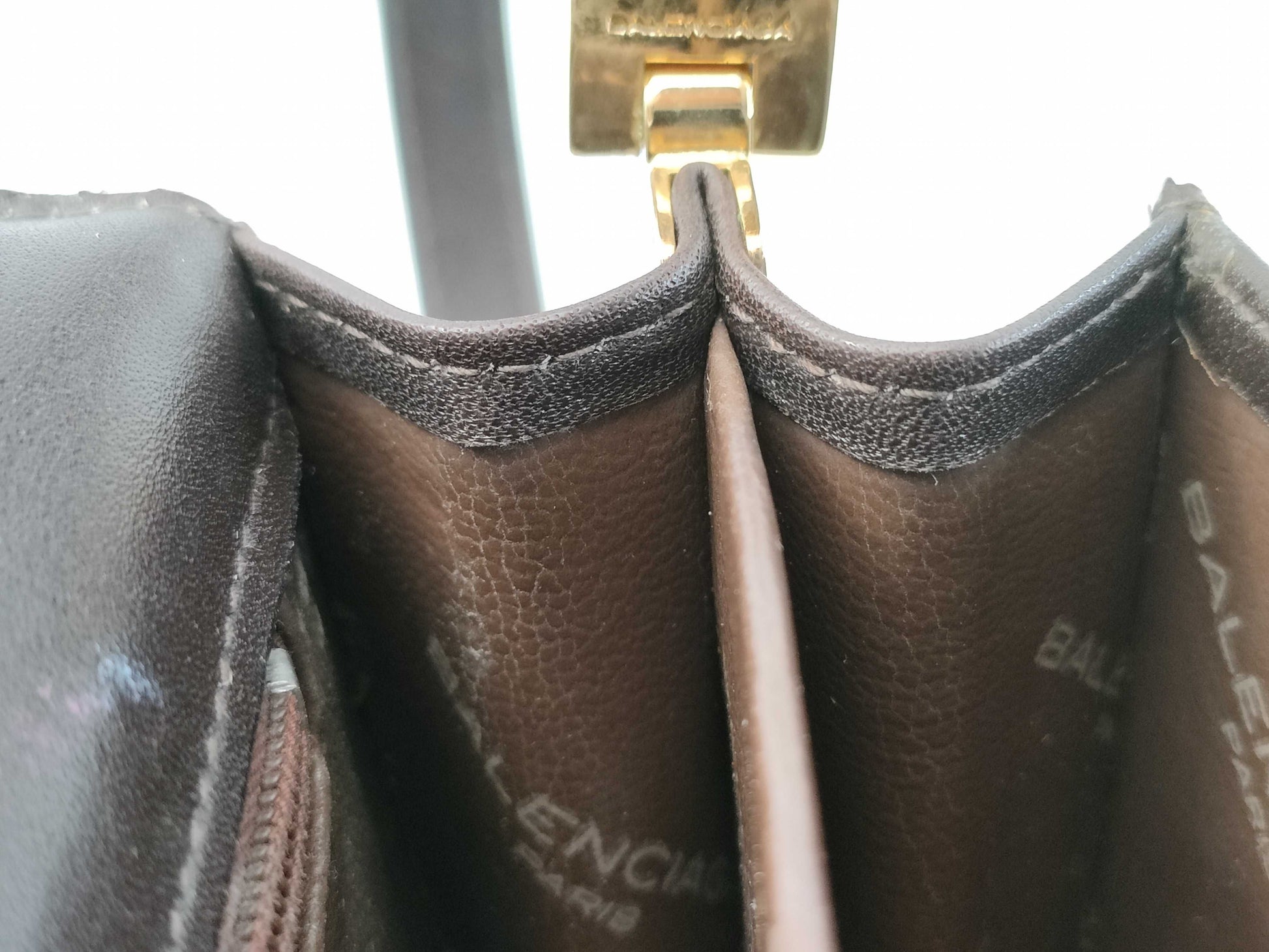 BALENCIAGA Leather Shoulder Bag
