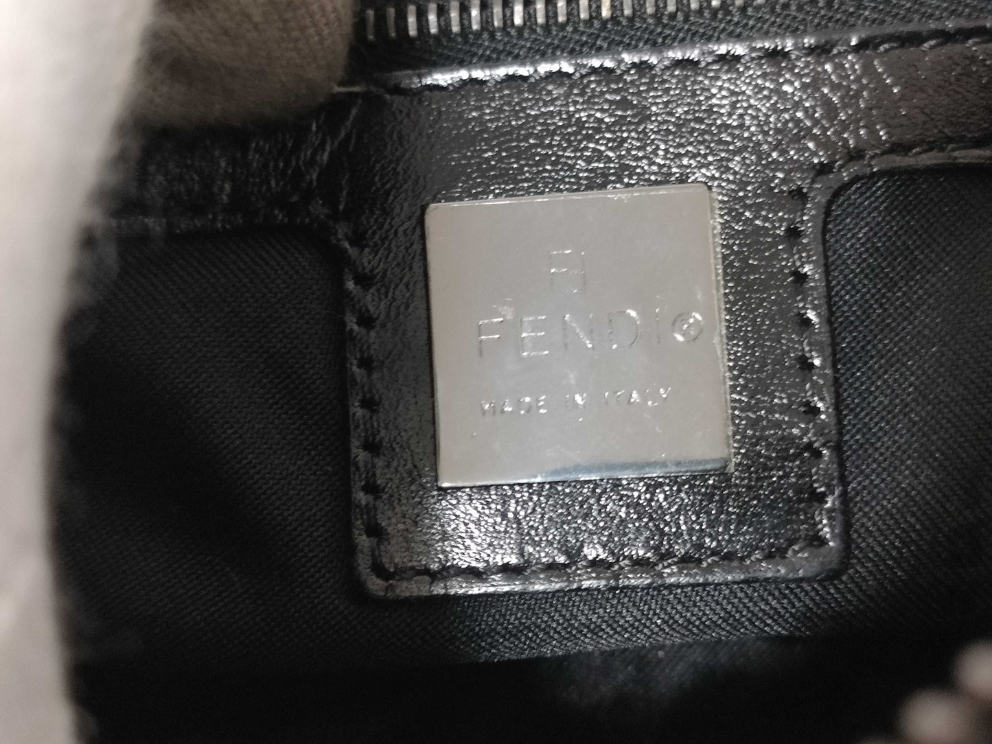 FENDI Zucca pattern Mamma hardware one-shoulder bag shoulder bag