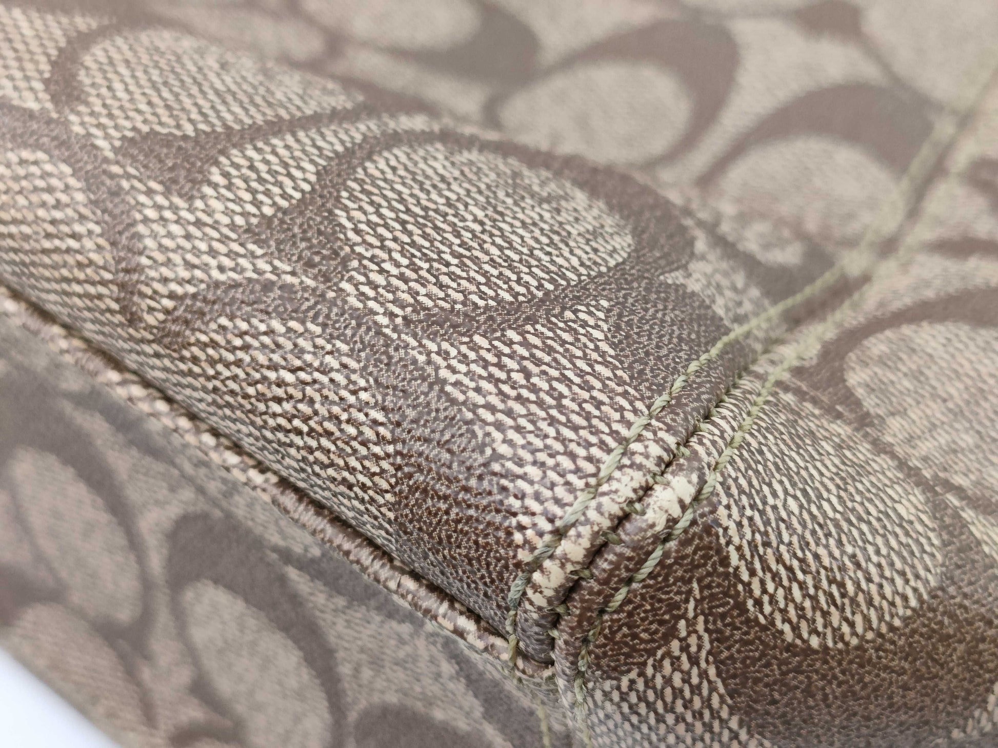 COACH Signature 2-way and other 3-piece shoulder bag set