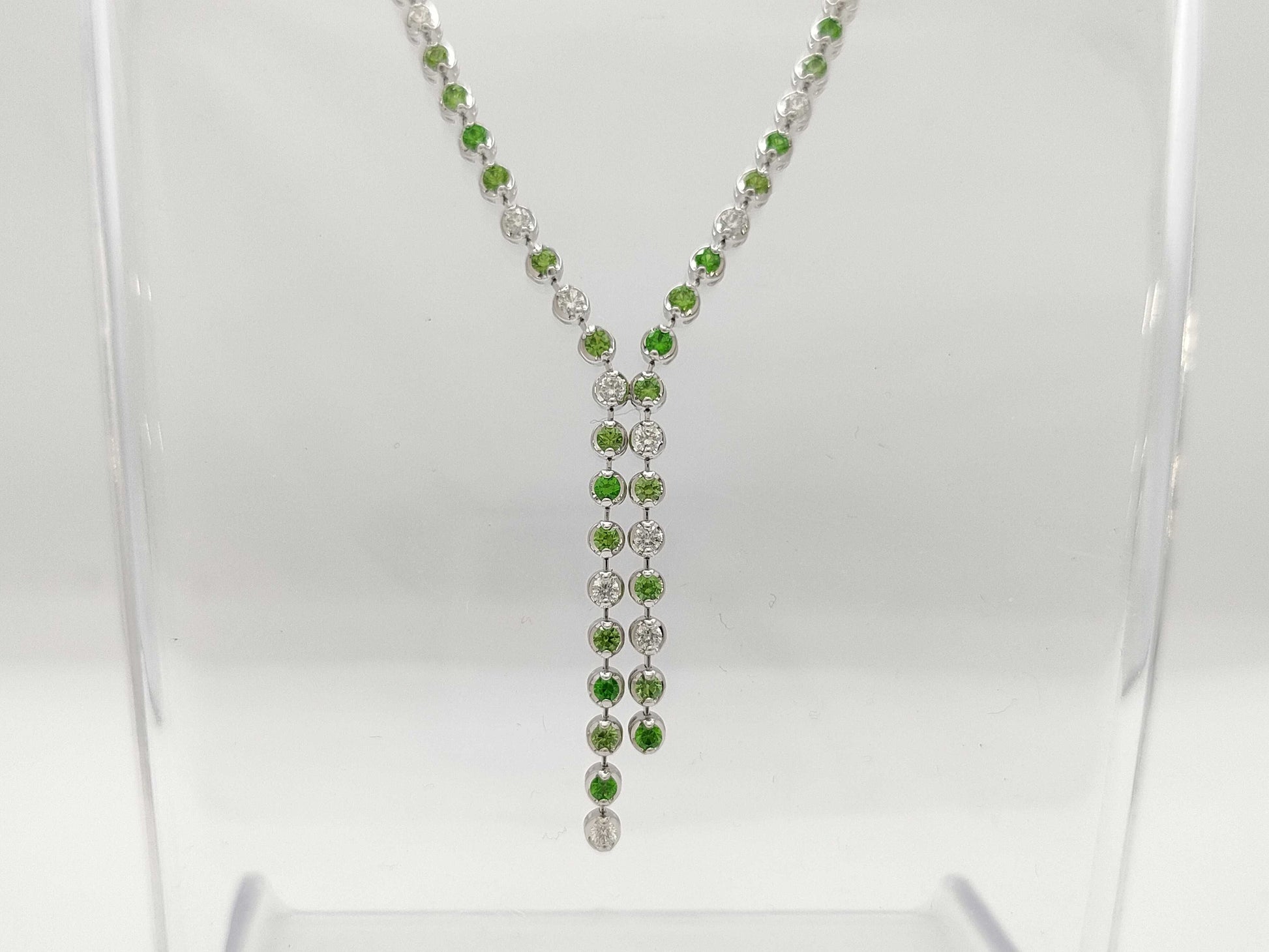 Demantoid Garnet 1.55ct D0.62ct K18WG 19.9g Necklace 