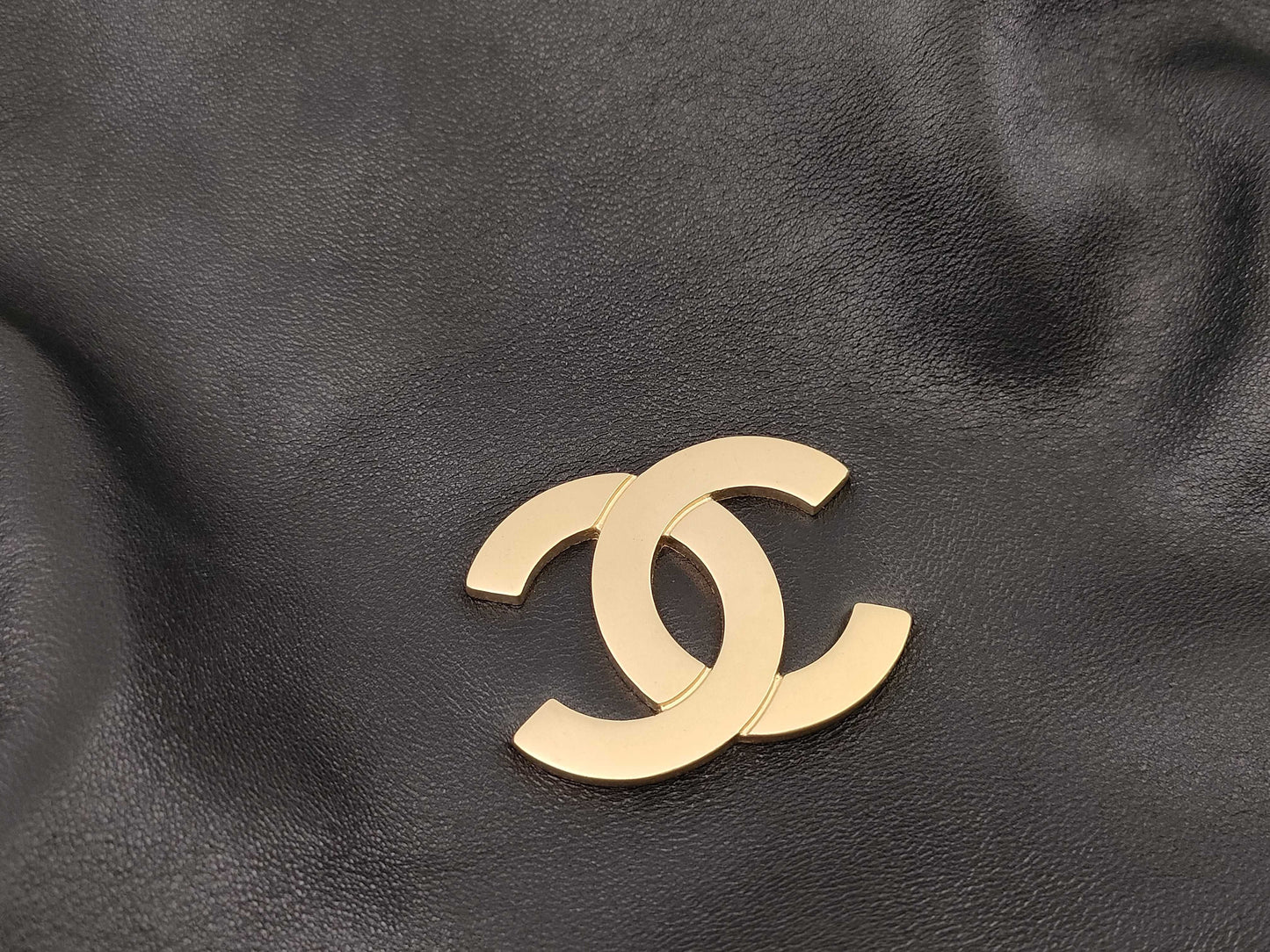 CHANEL No. 7 Lambskin Big Chain Tote Coco No. 7 Shoulder Bag